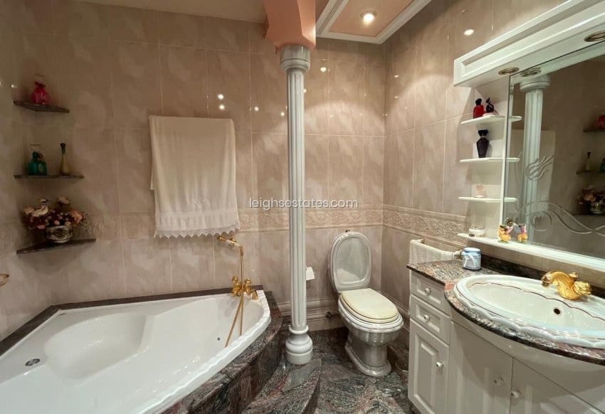 Local Comercial de 4 habitaciones en Los Alcázares en venta - 455.000 € (Ref: 9672294)