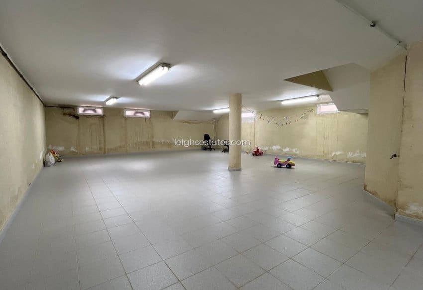 Local Comercial de 4 habitaciones en Los Alcázares en venta - 455.000 € (Ref: 9672294)