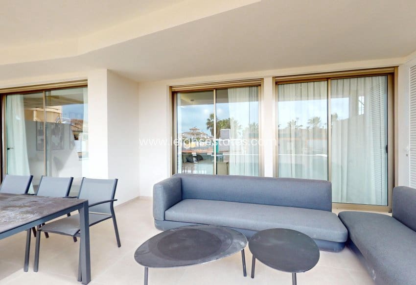 3 slaapkamer Appartement te koop in Cabo Roig met zwembad - € 369.000 (Ref: 9685806)