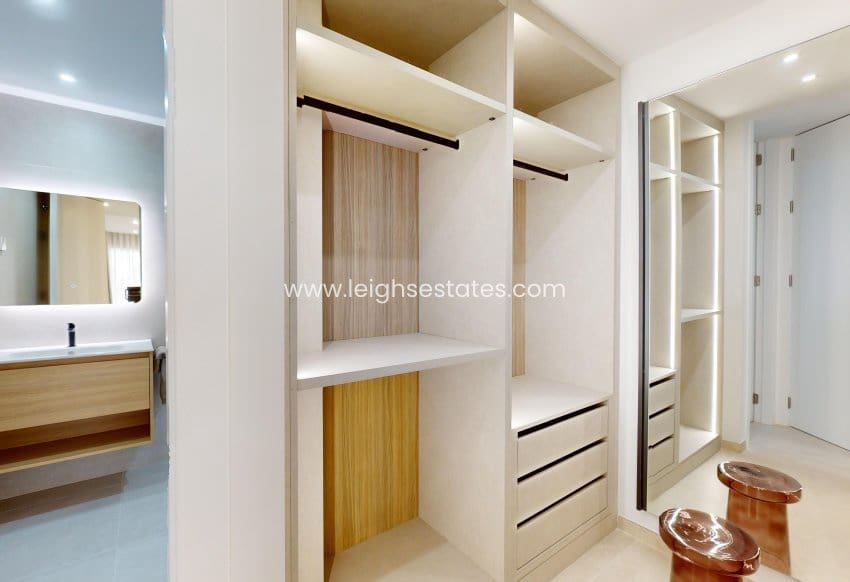 3 slaapkamer Appartement te koop in Cabo Roig met zwembad - € 369.000 (Ref: 9685806)