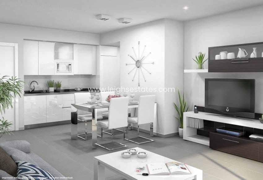 Apartamento de 2 habitaciones en San Miguel de Salinas en venta con piscina - 243.800 € (Ref: 9685811)