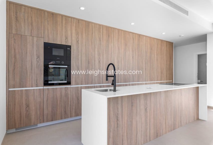 Chalet de 3 habitaciones en Los Alcázares en venta - 499.900 € (Ref: 9685815)