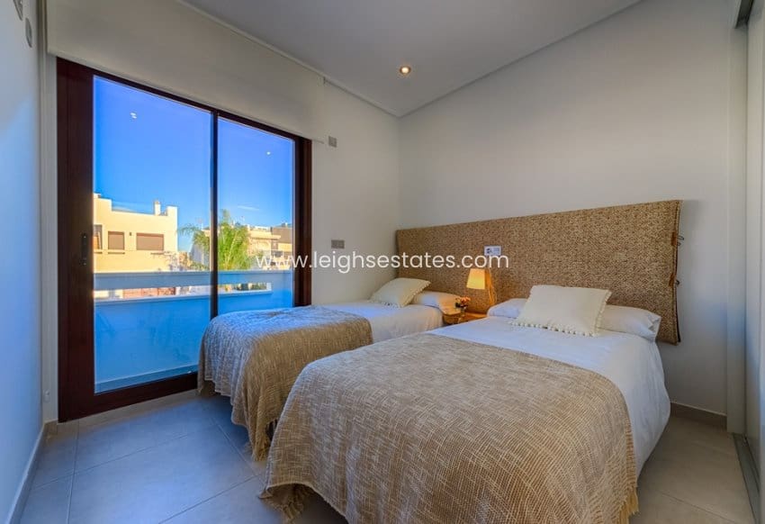 3 chambre Maison de Ville à vendre à Pilar de la Horadada avec piscine - 354 900 € (Ref: 9685819)