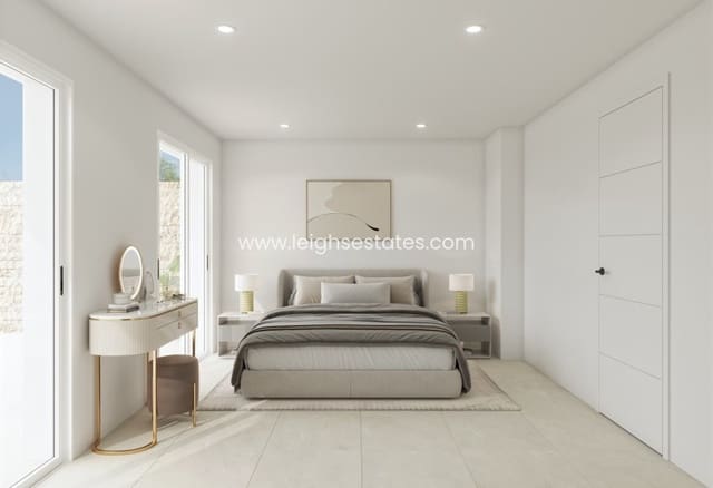 Apartamento de 3 habitaciones en Pilar de la Horadada ciudad, Pilar de la Horadada en venta - 299.900 € (Ref: 9685821)