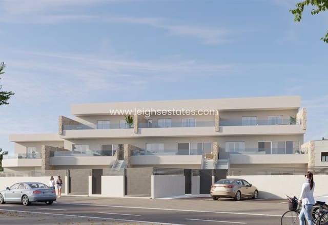 Apartamento de 3 habitaciones en Pilar de la Horadada ciudad, Pilar de la Horadada en venta - 299.900 € (Ref: 9685821)