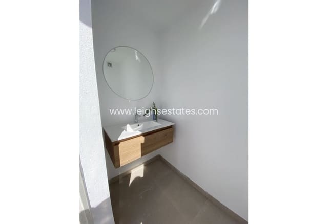 3 slaapkamer Appartement te koop in Pilar de la Horadada ciudad, Pilar de la Horadada met zwembad - € 334.900 (Ref: 9685830)
