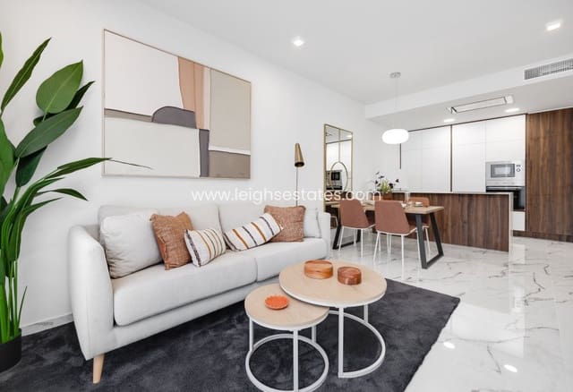 Apartamento de 2 habitaciones en San Miguel de Salinas en venta con piscina - 264.000 € (Ref: 9685832)