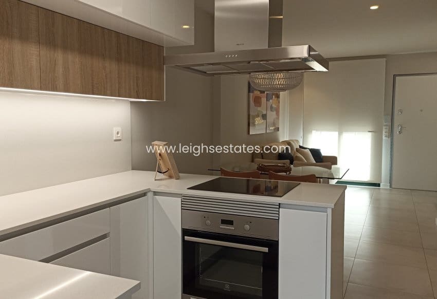 Apartamento de 3 habitaciones en Pilar de la Horadada en venta con piscina garaje - 449.000 € (Ref: 9685839)