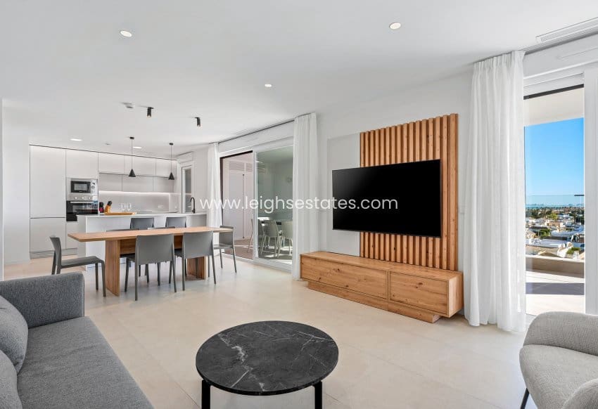 3 soverom Leilighet til salgs i Los Alcazares med svømmebasseng - € 349 900 (Ref: 9685843)