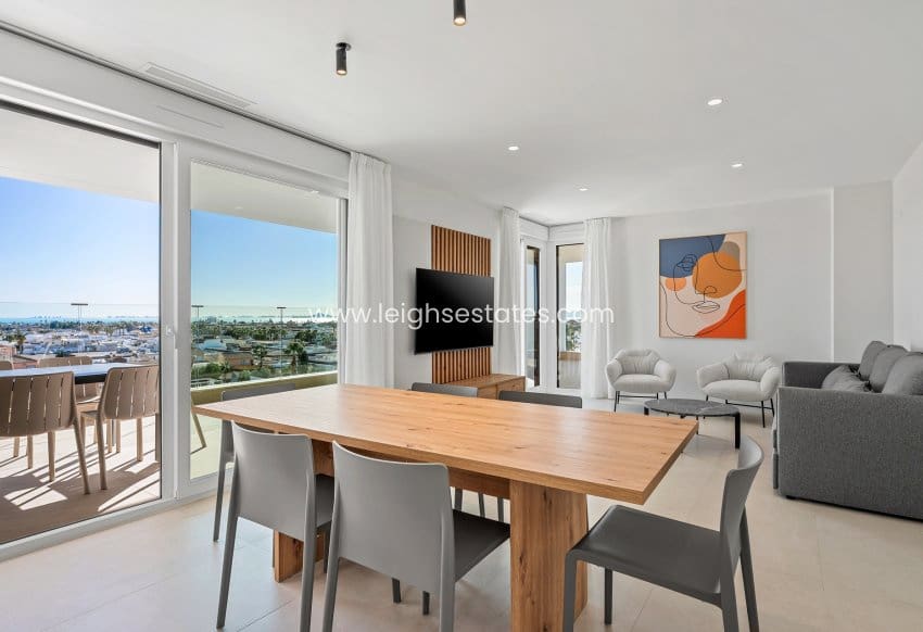 3 soverom Leilighet til salgs i Los Alcazares med svømmebasseng - € 349 900 (Ref: 9685843)