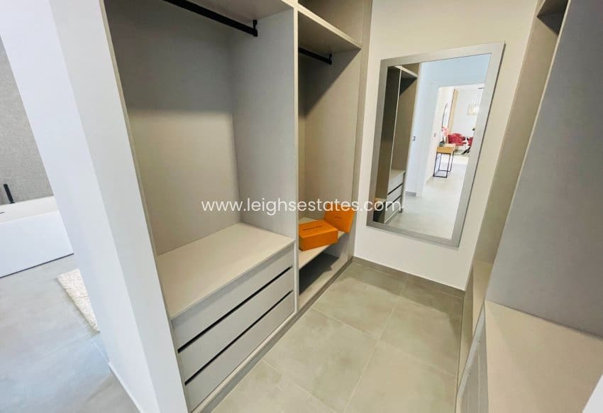 5 bedroom Townhouse for sale in Torrevieja - € 1,200,000 (Ref: 9685844)