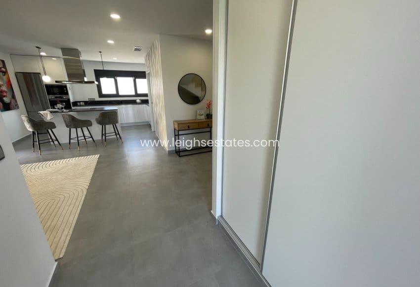 5 bedroom Townhouse for sale in Torrevieja - € 1,200,000 (Ref: 9685844)