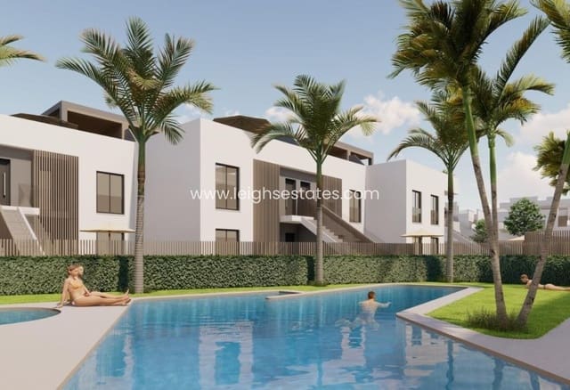 2 bedroom Apartment for sale in Pilar de la Horadada ciudad, Pilar de la Horadada with pool - € 395,000 (Ref: 9685845)