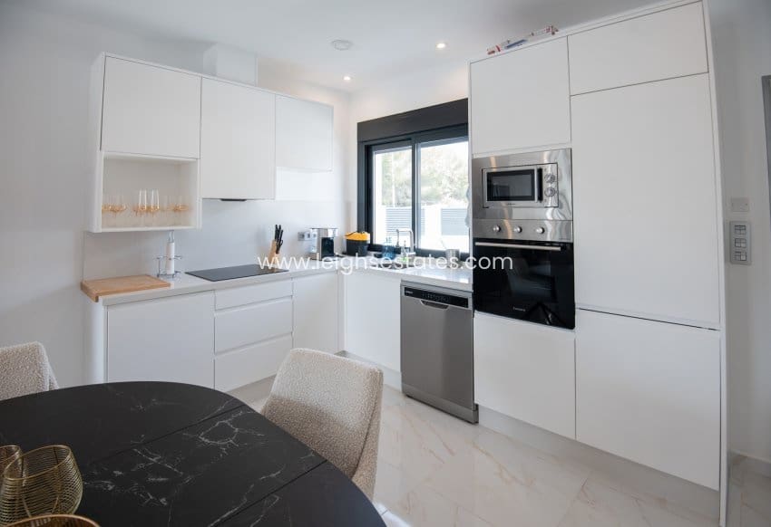 2 makuuhuone Omakotitalo myytävänä paikassa Pinar de Campoverde - 422 500 € (Ref: 9685847)