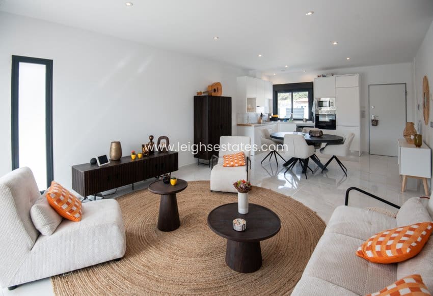 2 makuuhuone Omakotitalo myytävänä paikassa Pinar de Campoverde - 422 500 € (Ref: 9685847)