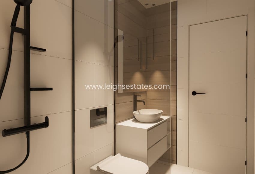 2 bedroom Apartment for sale in Pilar de la Horadada with pool - € 299,900 (Ref: 9685850)