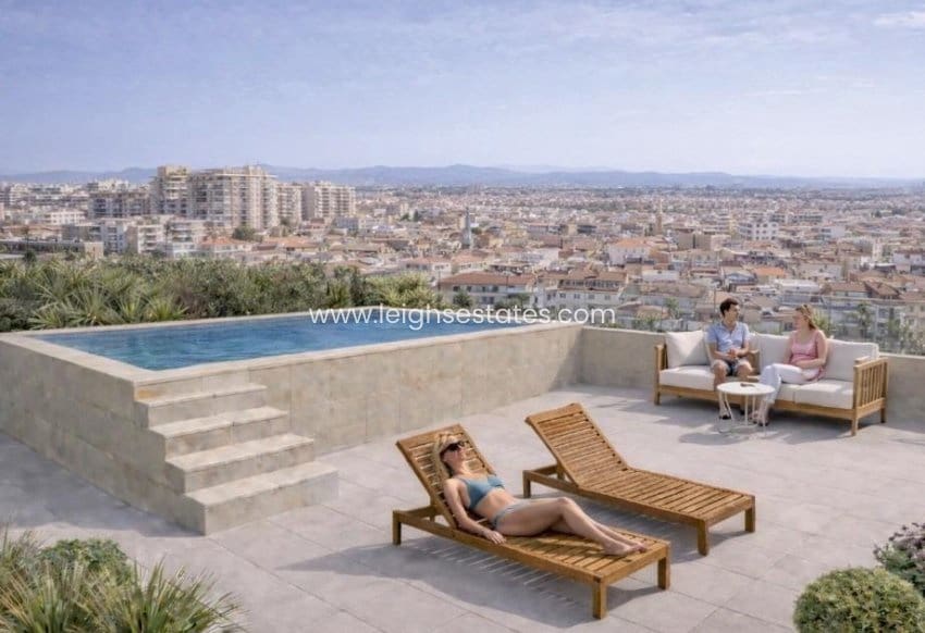 Apartamento de 3 habitaciones en Torrevieja en venta - 488.000 € (Ref: 9685854)