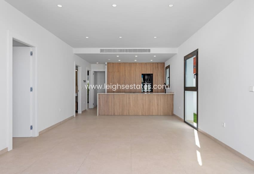 3 soverom Leilighet til salgs i Pilar de la Horadada med svømmebasseng - € 369 900 (Ref: 9685855)