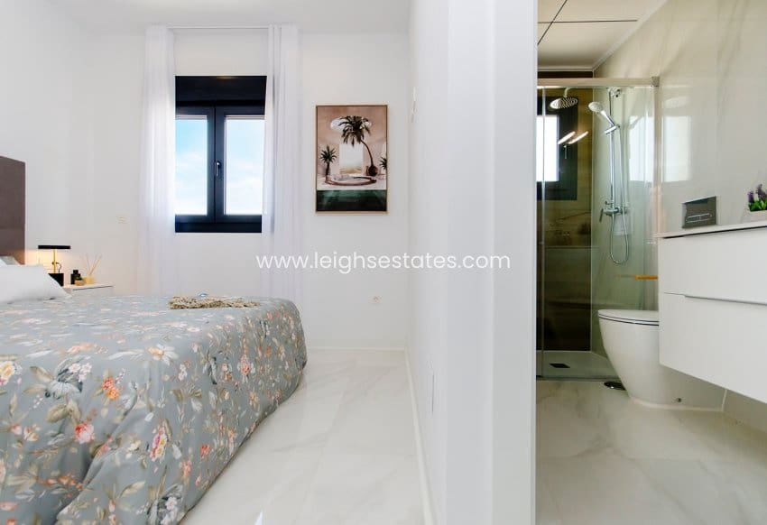 3 quarto Casa em Banda para venda em Orihuela Costa - 415 000 € (Ref: 9685857)