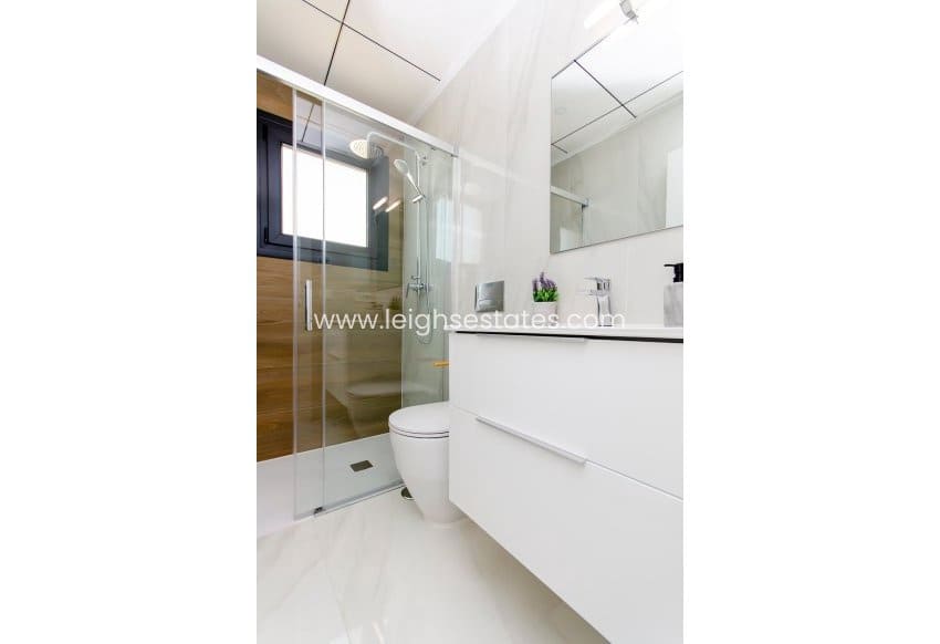 3 quarto Casa em Banda para venda em Orihuela Costa - 415 000 € (Ref: 9685857)