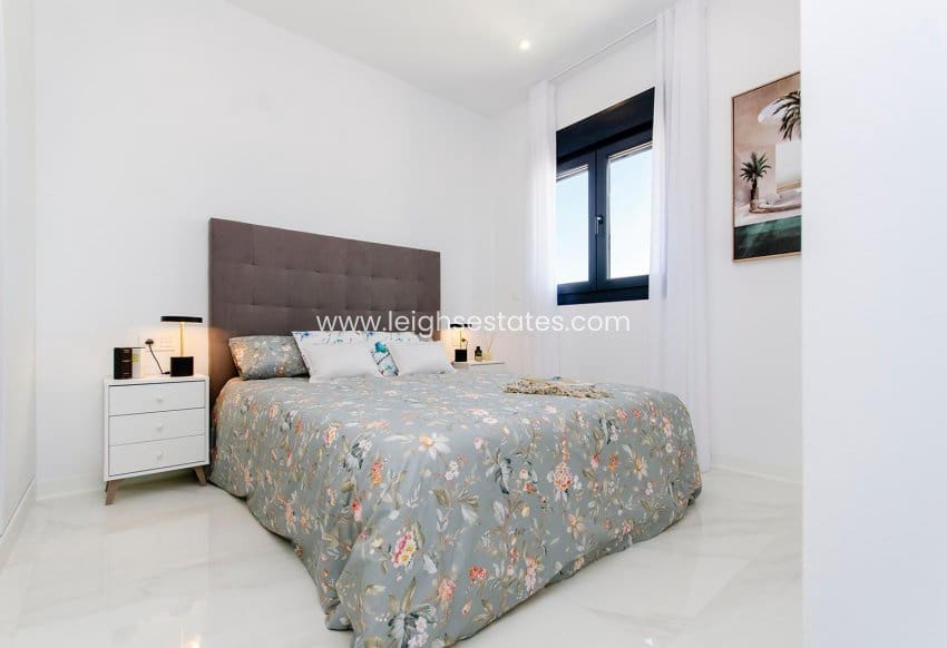 3 quarto Casa em Banda para venda em Orihuela Costa - 415 000 € (Ref: 9685857)