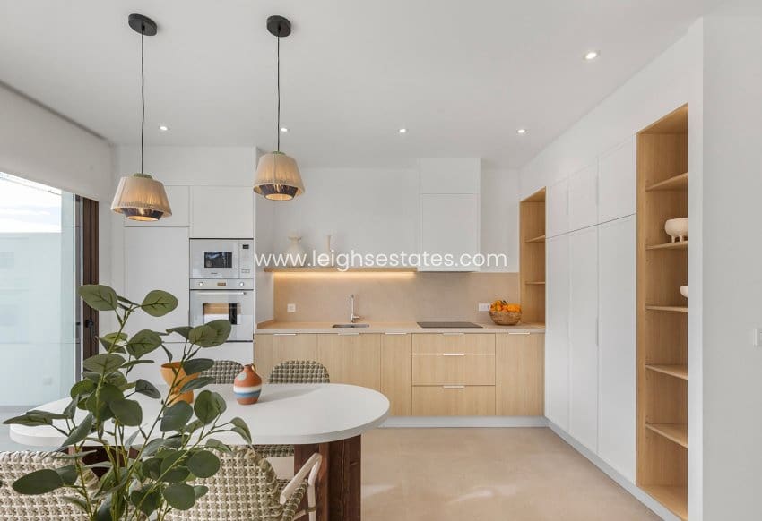 3 chambre Maison de Ville à vendre à Los Alcazares avec piscine - 539 900 € (Ref: 9685859)