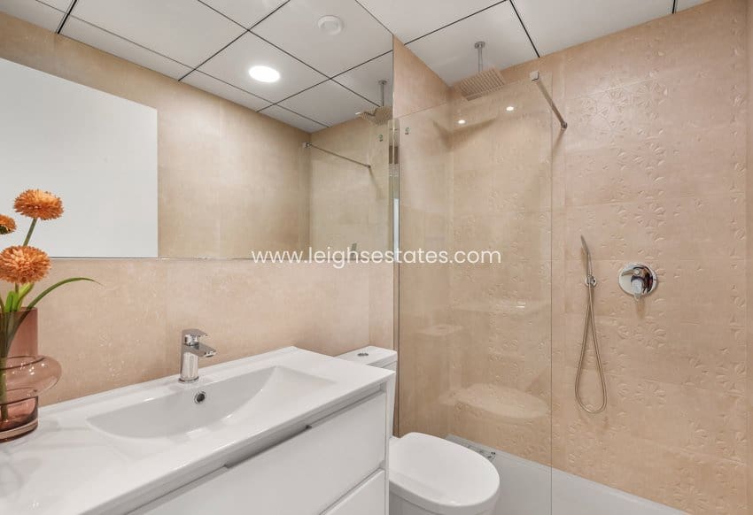 3 chambre Maison de Ville à vendre à Los Alcazares avec piscine - 539 900 € (Ref: 9685859)