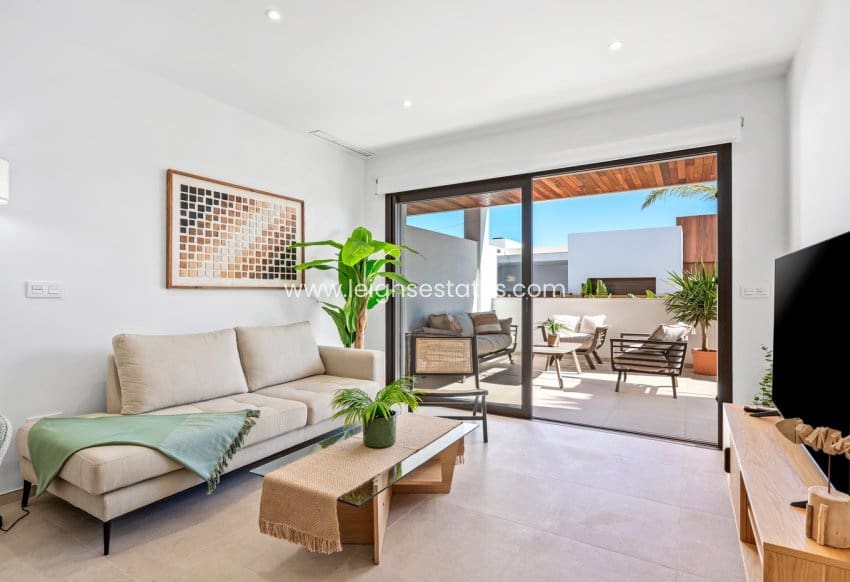 3 sypialnia Willa na sprzedaż w Los Alcazares - 599 000 € (Ref: 9685862)