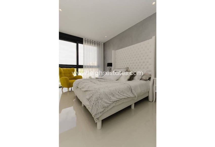 3 soverom Villa til salgs i Dehesa de Campoamor - € 995 000 (Ref: 9685865)