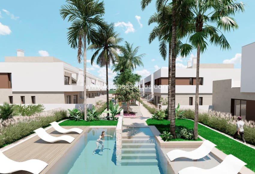 3 sovrum Lägenhet till salu i Los Alcazares med pool - 320 000 € (Ref: 9685868)