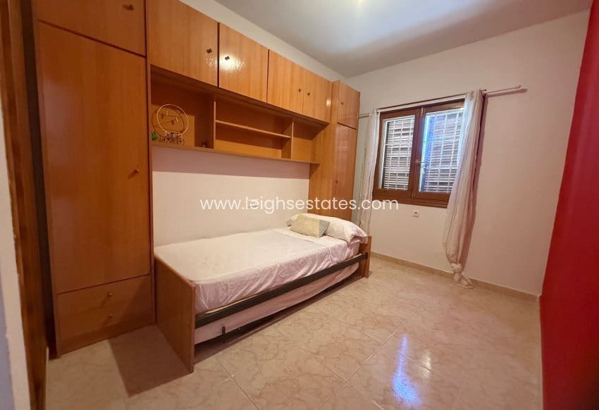 3 quarto Casa em Banda para venda em Playa Flamenca com piscina - 239 000 € (Ref: 9688743)