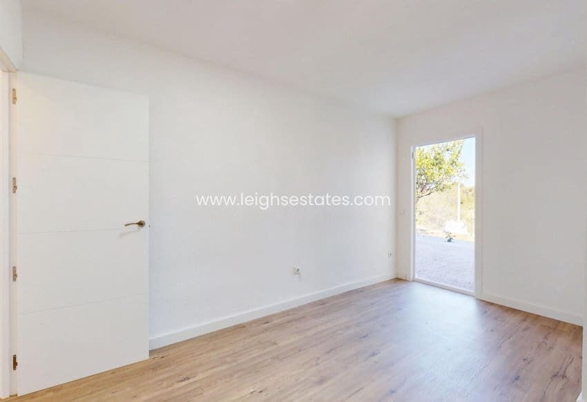 2 bedroom Apartment for sale in Villamartin - € 225,000 (Ref: 9714391)