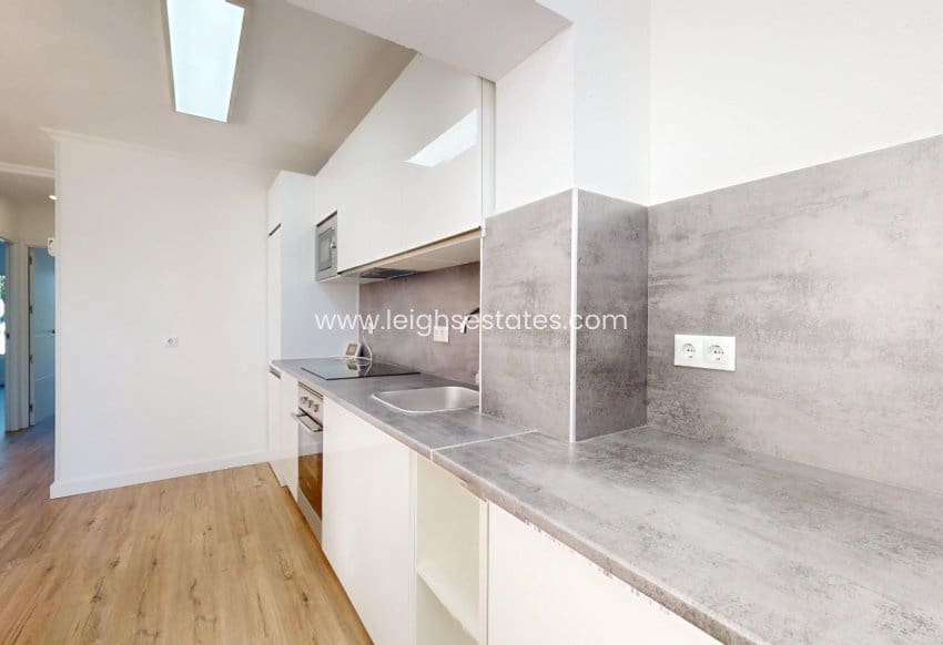 2 bedroom Apartment for sale in Villamartin - € 225,000 (Ref: 9714391)