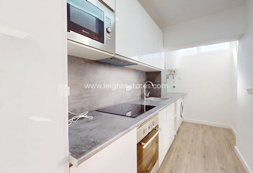 2 bedroom Apartment for sale in Villamartin - € 225,000 (Ref: 9714391)