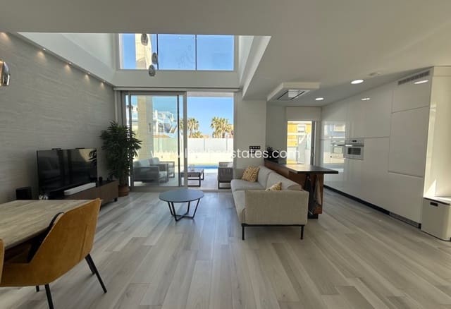 4 sypialnia Willa na sprzedaż w Lomas de Cabo Roig - Los Dolses, Orihuela z basenem garażem - 649 000 € (Ref: 9720962)