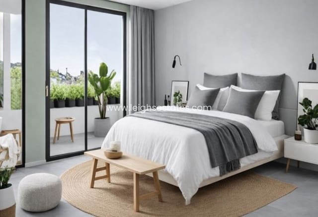 Chalet de 3 habitaciones en Las Filipinas en venta - 548.000 € (Ref: 9731473)