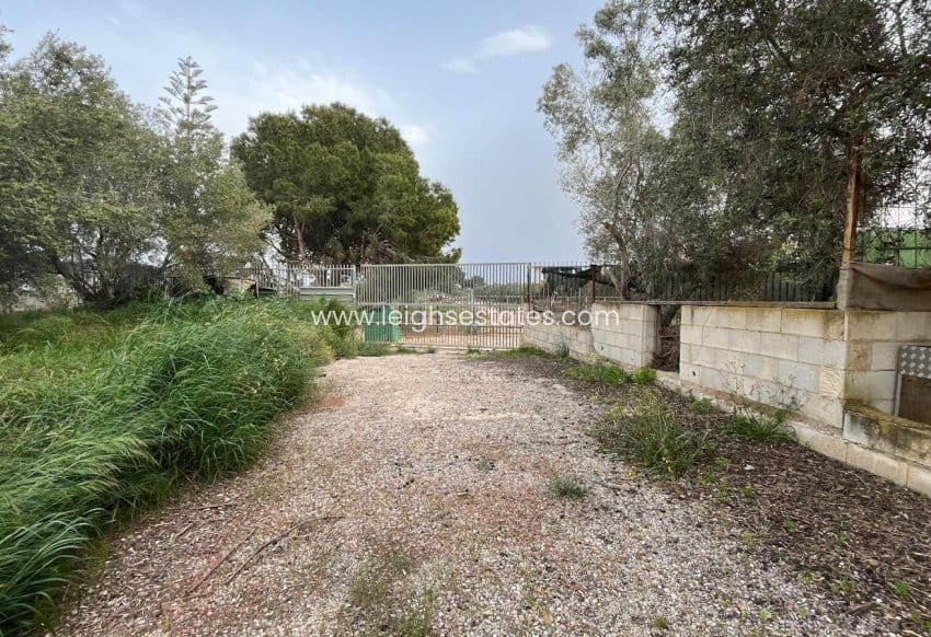 Commercieel te koop in Pilar de la Horadada - € 590.000 (Ref: 9772512)