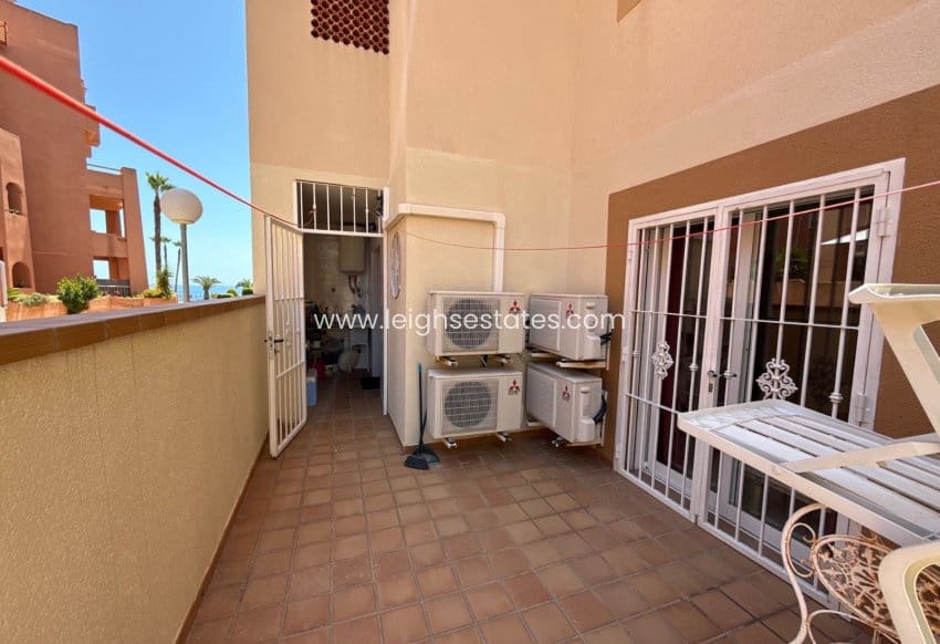 3 sovrum Lägenhet till salu i Dehesa de Campoamor med pool - 360 000 € (Ref: 9789957)