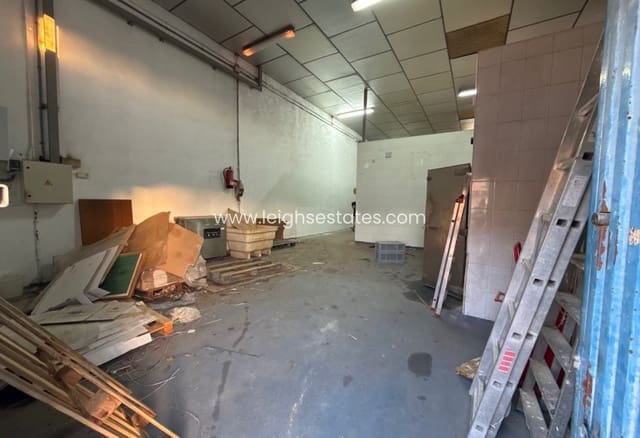 Kaupallinen myytävänä paikassa San Pedro del Pinatar - 350 000 € (Ref: 9798481)