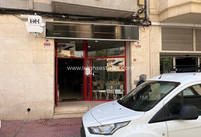 Komercyjne na sprzedaż w Torrevieja - 260 000 € (Ref: 9807530)