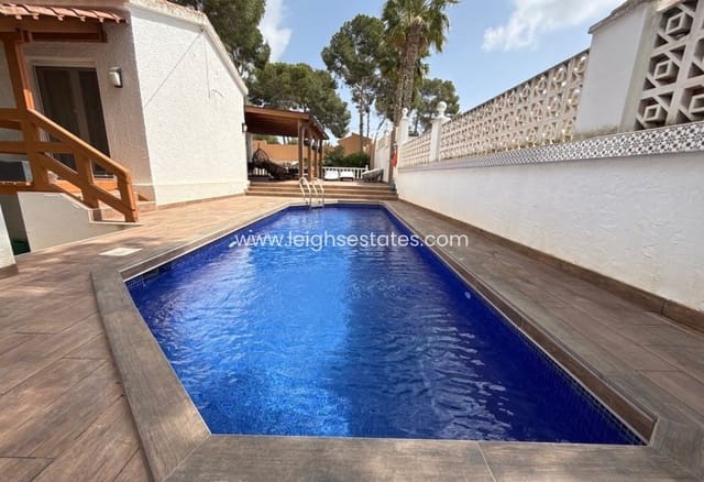 2 bedroom Villa for sale in Pinar de Campoverde, Pilar de la Horadada with pool garage - € 499,000 (Ref: 9815338)