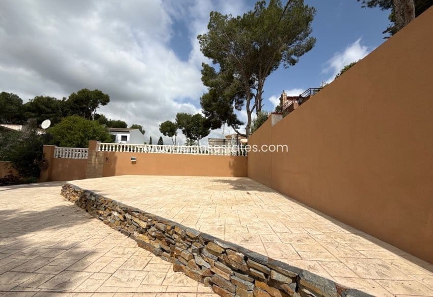 2 bedroom Villa for sale in Pinar de Campoverde with pool garage - € 499,000 (Ref: 9815338)