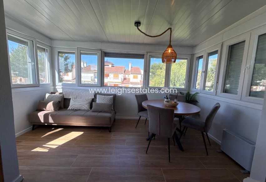 2 bedroom Apartment for sale in Mil Palmeras with pool - € 179,000 (Ref: 9826133)
