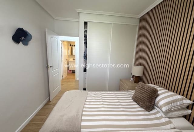 2 quarto Apartamento para venda em Mil Palmeras, Orihuela com piscina - 179 000 € (Ref: 9826133)