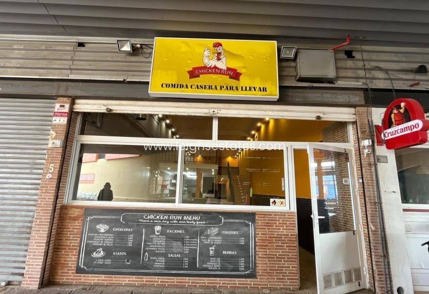 Local Comercial en Torrevieja en venta - 135.000 € (Ref: 9828102)
