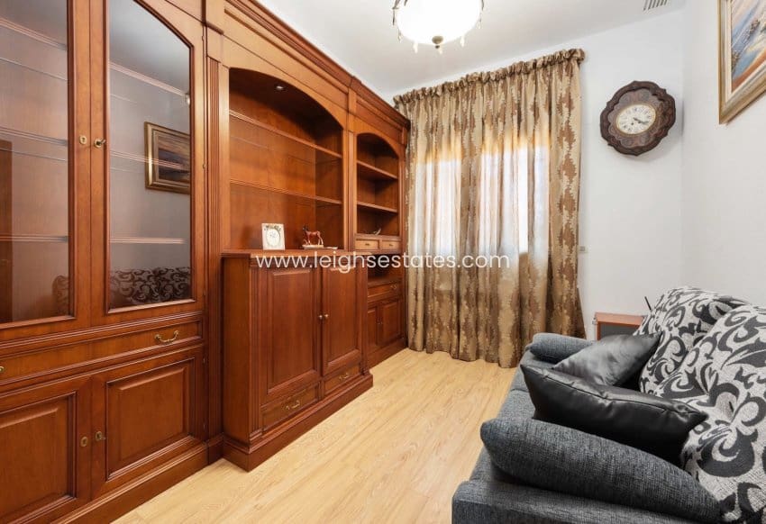 4 bedroom Villa for sale in Dehesa de Campoamor with pool garage - € 1,600,000 (Ref: 9854701)