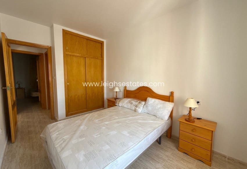 2 bedroom Apartment for sale in Villamartin with pool - € 135,000 (Ref: 9895609)