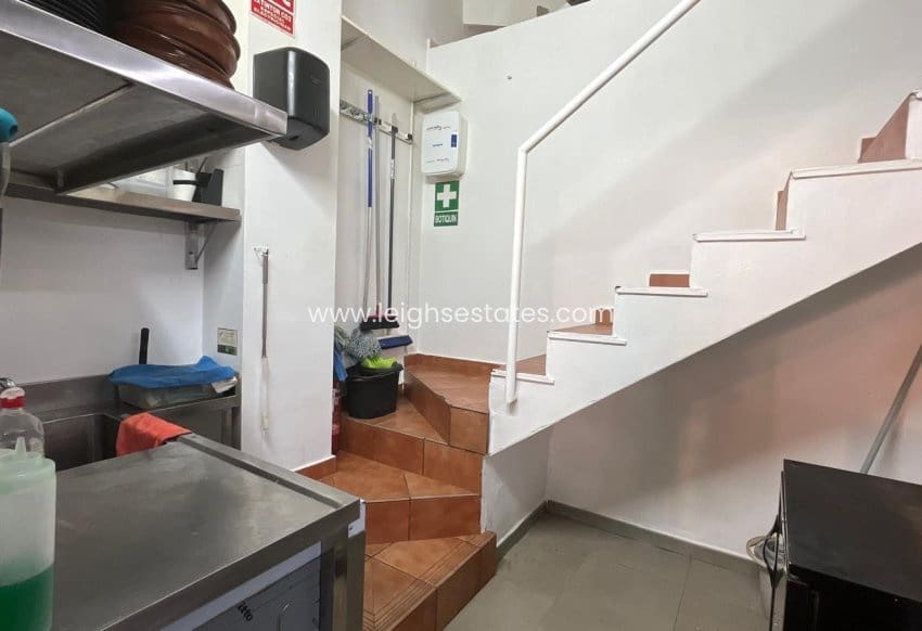 Kommersiell till salu i Los Alcazares - 360 000 € (Ref: 9898593)