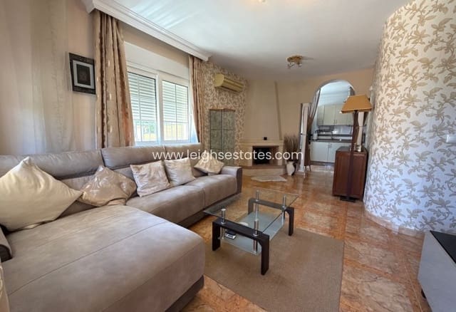 2 chambre Appartement à vendre à Villamartin, Orihuela - 199 000 € (Ref: 9909822)