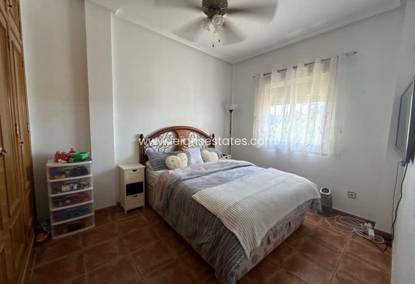3 soverom Villa til salgs i Pinar de Campoverde med svømmebasseng garasje - € 445 000 (Ref: 9932579)